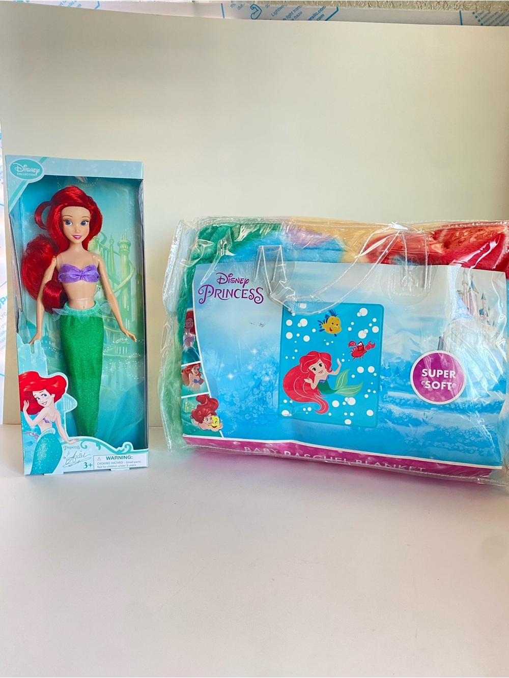 Disney Princess Ariel Doll and Super Soft Travel Bag Set - Red, Green, Purple